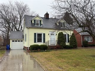 133 Allenhurst Road, Amherst, NY 14226