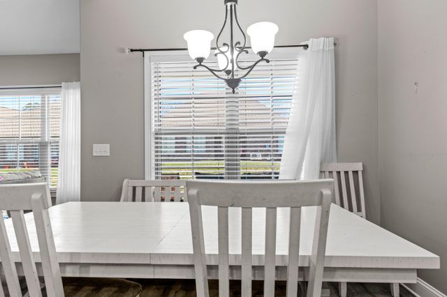 204 Zion Cv Lane, Englewood, TN 37329