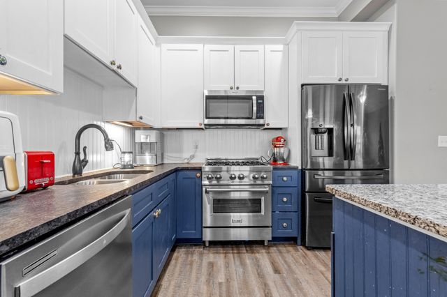 204 Zion Cv Lane, Englewood, TN 37329