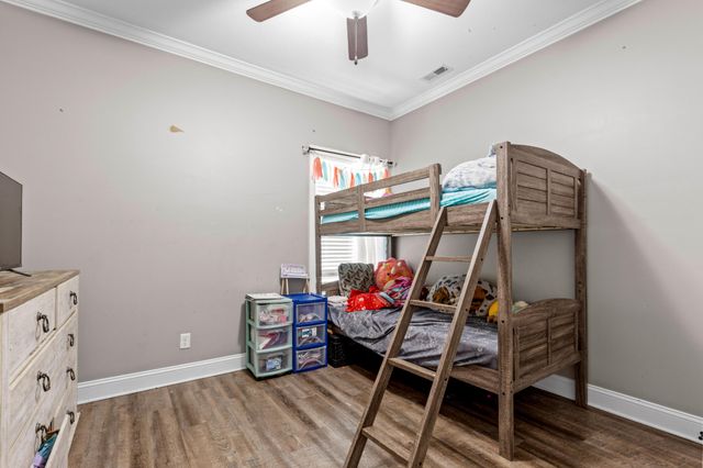 204 Zion Cv Lane, Englewood, TN 37329