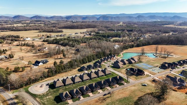 204 Zion Cv Lane, Englewood, TN 37329