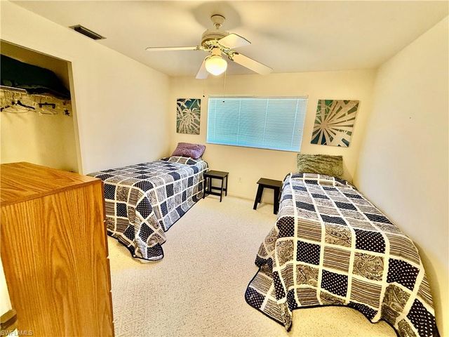 19993 Lake Vista CIR N, Lehigh Acres, FL 33936