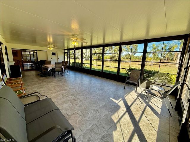 19993 Lake Vista CIR N, Lehigh Acres, FL 33936