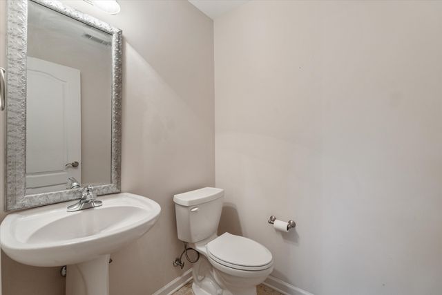 808 Northstar Ct, Old Hickory, TN 37138