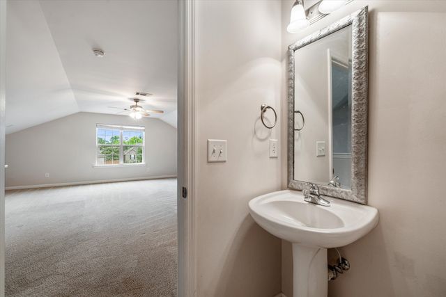 808 Northstar Ct, Old Hickory, TN 37138