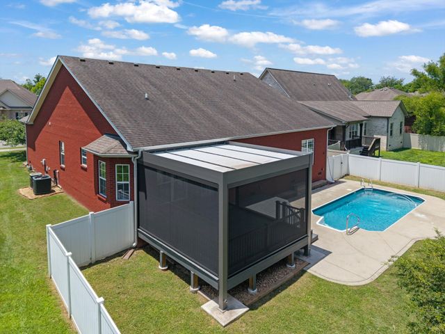 808 Northstar Ct, Old Hickory, TN 37138