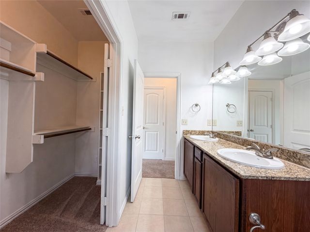 1524 Aldra Drive, Fort Worth, TX 76120