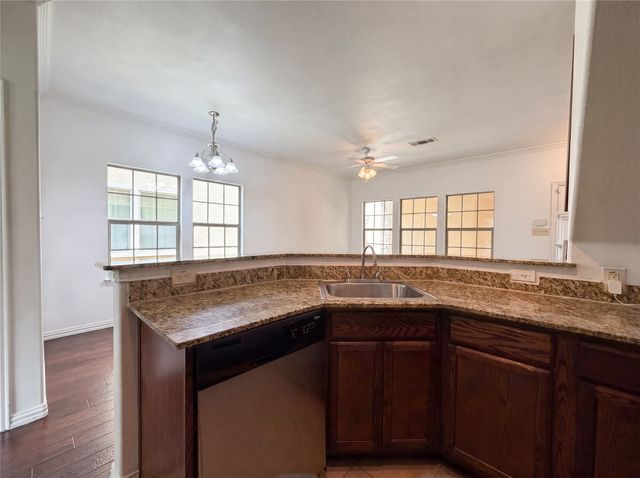 1524 Aldra Drive, Fort Worth, TX 76120
