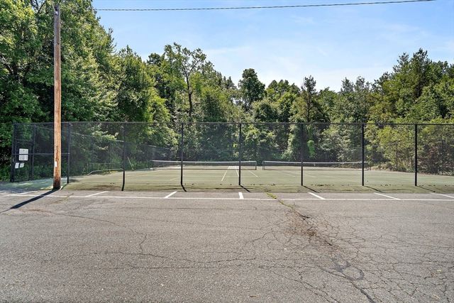 79 Lionel Ave F, Waltham, MA 02452