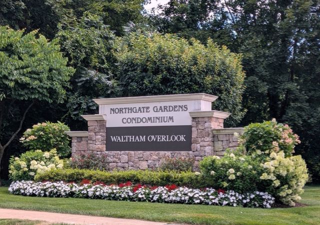 79 Lionel Ave F, Waltham, MA 02452