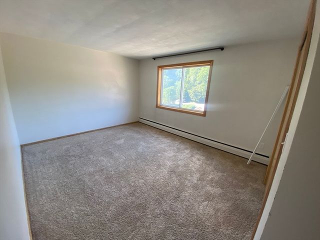 79 Lionel Ave F, Waltham, MA 02452
