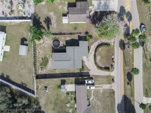 1635 Washington Boulevard NE, Lake Placid, FL 33852