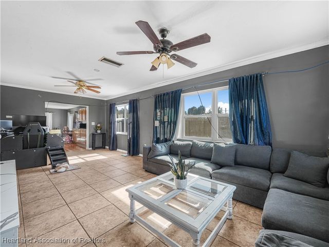 1635 Washington Boulevard NE, Lake Placid, FL 33852