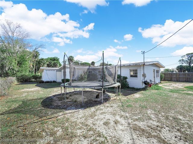 1635 Washington Boulevard NE, Lake Placid, FL 33852