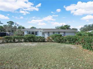 1635 Washington Boulevard NE, Lake Placid, FL 33852