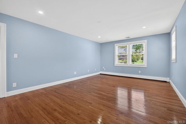 121 Marietta Avenue, Hawthorne, NY 10532