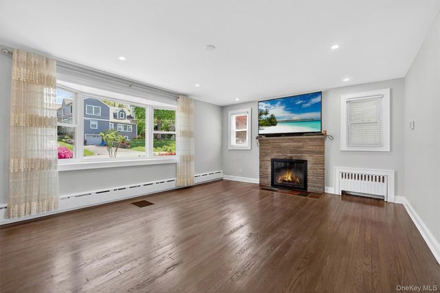 121 Marietta Avenue, Hawthorne, NY 10532