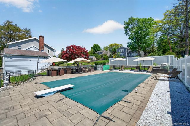 121 Marietta Avenue, Hawthorne, NY 10532
