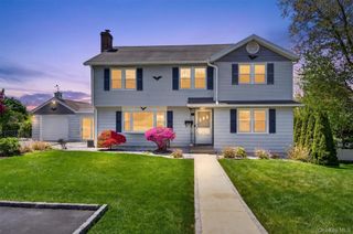 121 Marietta Avenue, Hawthorne, NY 10532