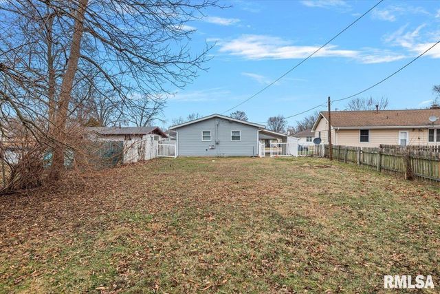 2616 KENT Drive, Springfield, IL 62703