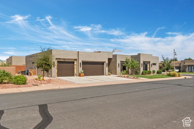 5234 W 3180 S, Hurricane, UT 84737