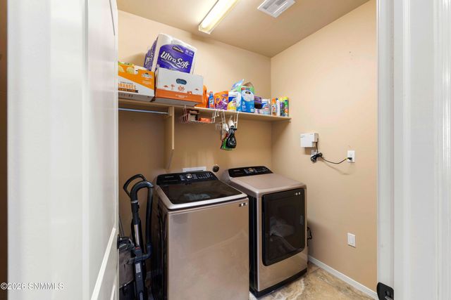 856 Blue Park Avenue, Sunland Park, NM 88008