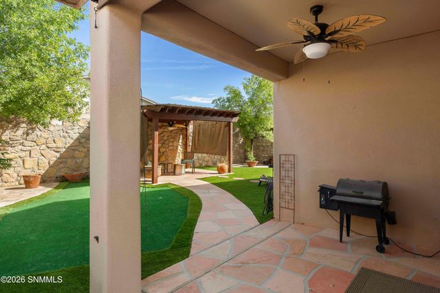 856 Blue Park Avenue, Sunland Park, NM 88008