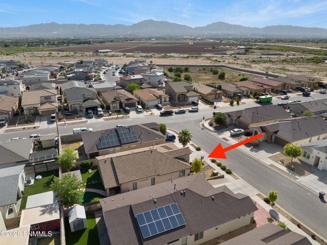 856 Blue Park Avenue, Sunland Park, NM 88008