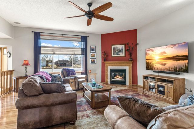 5545 157th Street N, Hugo, MN 55038