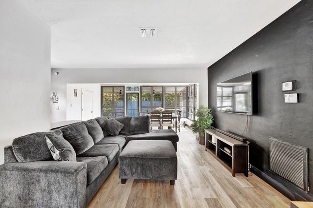 1228 SW 9th Avenue, Fort Lauderdale, FL 33315