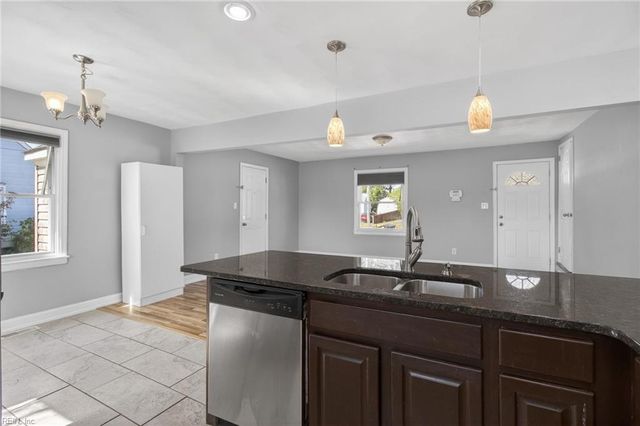 83 Wyoming AVE, Portsmouth, VA 23701