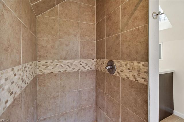 83 Wyoming AVE, Portsmouth, VA 23701