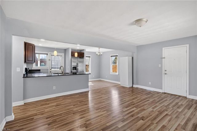 83 Wyoming AVE, Portsmouth, VA 23701