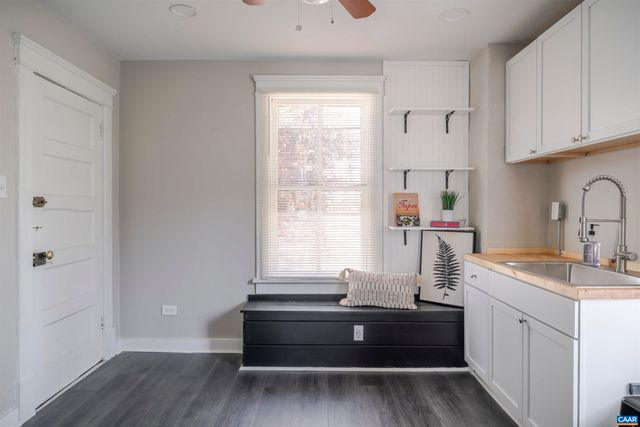 706 CASTALIA ST, Charlottesville, VA 22902