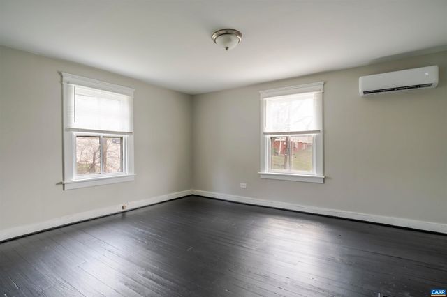 706 CASTALIA ST, Charlottesville, VA 22902