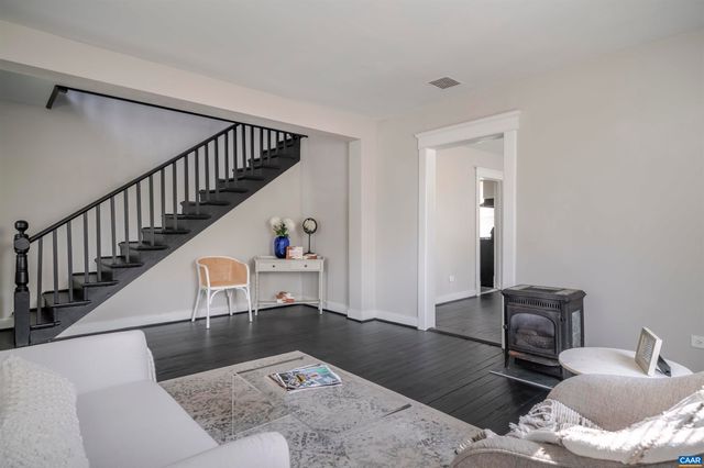 706 CASTALIA ST, Charlottesville, VA 22902