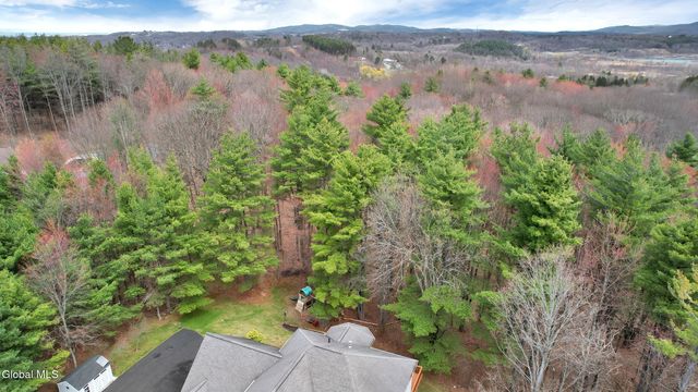6 Sunrise Terrace, North Greenbush, NY 12198