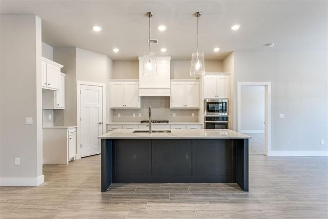 11016 Treemont Lane, Oklahoma City, OK 73162