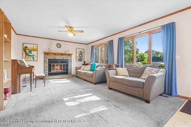 3437 Schlee Street, Lansing, MI 48910