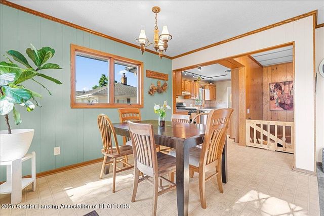 3437 Schlee Street, Lansing, MI 48910