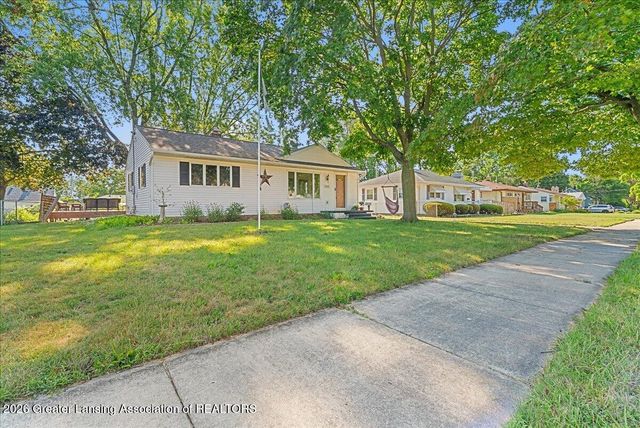 3437 Schlee Street, Lansing, MI 48910
