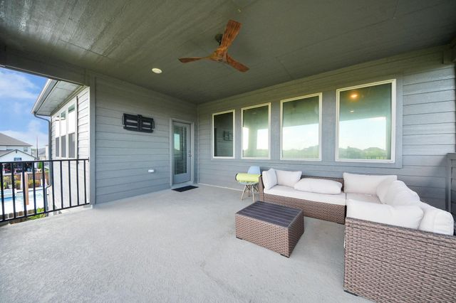 603 Beachman Shore Lane, La Porte, TX 77571