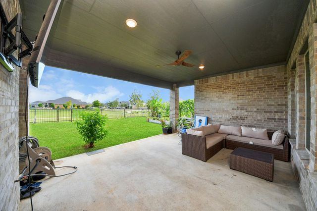 603 Beachman Shore Lane, La Porte, TX 77571