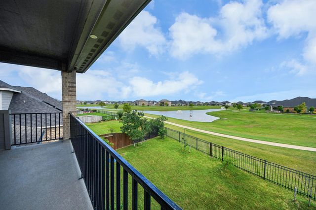 603 Beachman Shore Lane, La Porte, TX 77571