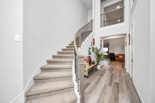 603 Beachman Shore Lane, La Porte, TX 77571