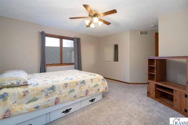 10 Cardinal Court, North Mankato, MN 56003