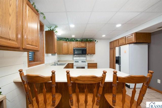 10 Cardinal Court, North Mankato, MN 56003