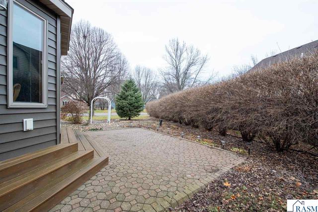 10 Cardinal Court, North Mankato, MN 56003