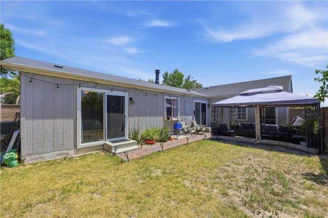 20123 Edgewater, Canyon Country, CA 91351