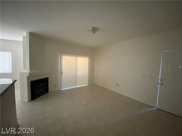 1050 East Cactus Avenue 1099, Las Vegas, NV 89183